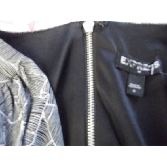 Express Sz 0 Black & White Sleeveless CutOut Back Elastic Waist Leaf Print Dress - Picture 6 of 8